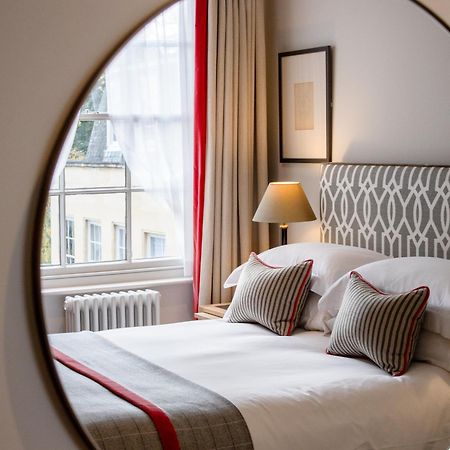 Old Bank Hotel Oxford Kültér fotó A bedroom at the hotel